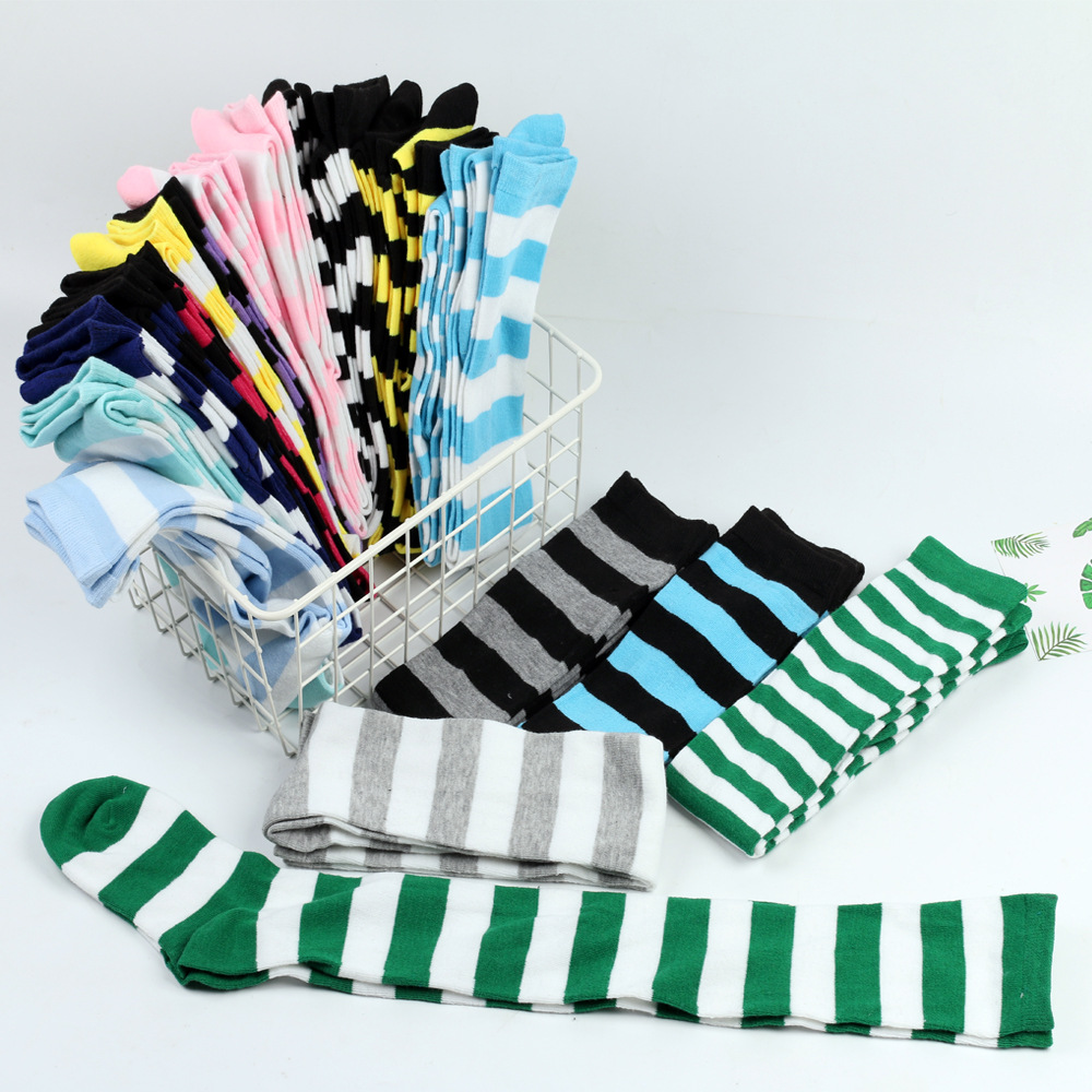 Breite gestreifte Strümpfe für – Christmas Stocking Hanging Bewertung und Preis